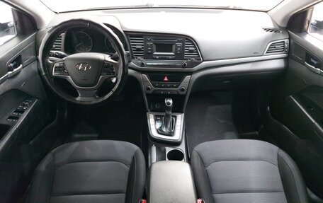 Hyundai Elantra VI рестайлинг, 2018 год, 1 399 000 рублей, 12 фотография