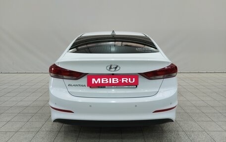 Hyundai Elantra VI рестайлинг, 2018 год, 1 399 000 рублей, 6 фотография