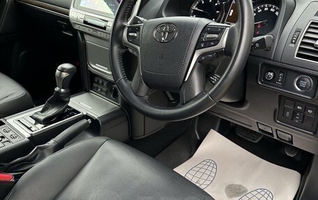 Toyota Land Cruiser Prado 150 рестайлинг 2, 2019 год, 4 580 000 рублей, 4 фотография