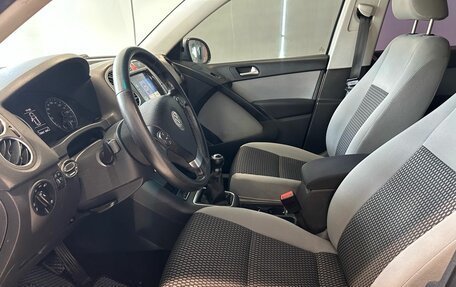 Volkswagen Tiguan I, 2010 год, 999 000 рублей, 5 фотография