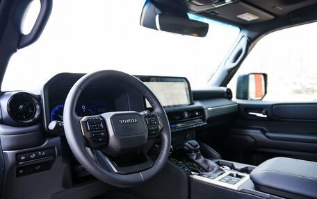 Toyota Land Cruiser Prado, 2024 год, 11 490 000 рублей, 13 фотография