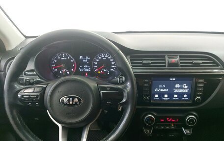 KIA Rio IV, 2018 год, 999 000 рублей, 14 фотография