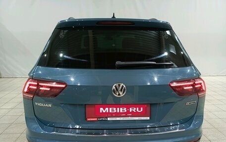 Volkswagen Tiguan II, 2019 год, 2 169 000 рублей, 6 фотография