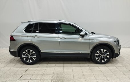 Volkswagen Tiguan II, 2018 год, 2 109 000 рублей, 4 фотография