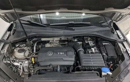 Volkswagen Tiguan II, 2018 год, 2 109 000 рублей, 19 фотография