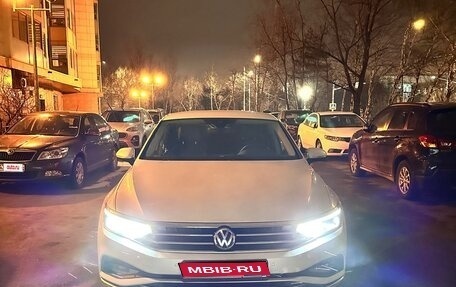 Volkswagen Passat B8 рестайлинг, 2020 год, 3 700 000 рублей, 1 фотография