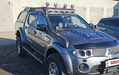 Mitsubishi L200 IV рестайлинг, 2007 год, 2 000 000 рублей, 2 фотография