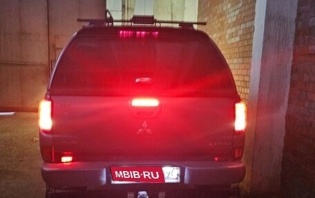 Mitsubishi L200 IV рестайлинг, 2007 год, 2 000 000 рублей, 39 фотография