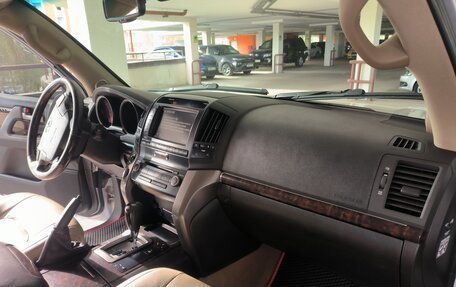 Toyota Land Cruiser 200, 2008 год, 2 400 000 рублей, 2 фотография