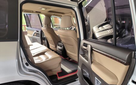 Toyota Land Cruiser 200, 2008 год, 2 400 000 рублей, 15 фотография