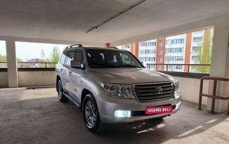 Toyota Land Cruiser 200, 2008 год, 2 400 000 рублей, 7 фотография
