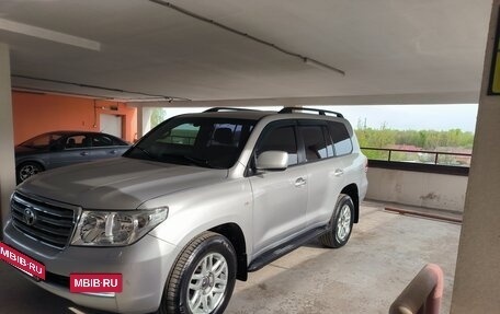 Toyota Land Cruiser 200, 2008 год, 2 400 000 рублей, 9 фотография