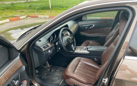 Mercedes-Benz E-Класс, 2014 год, 2 550 000 рублей, 3 фотография