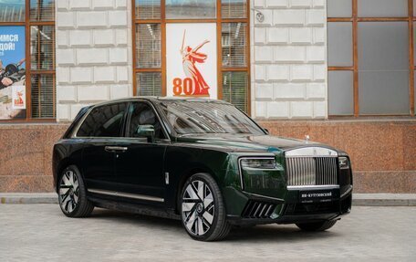 Rolls-Royce Cullinan, 2025 год, 80 000 000 рублей, 3 фотография