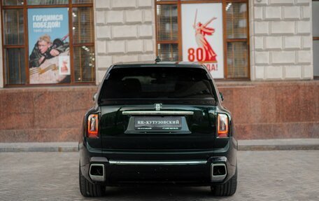 Rolls-Royce Cullinan, 2025 год, 80 000 000 рублей, 12 фотография