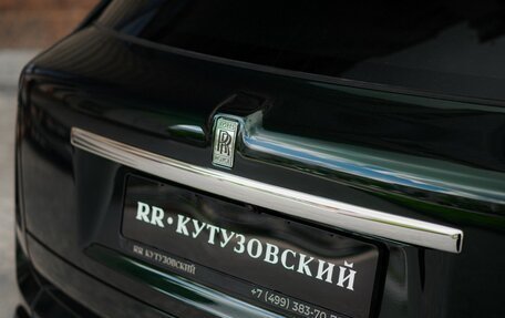 Rolls-Royce Cullinan, 2025 год, 80 000 000 рублей, 16 фотография