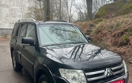 Mitsubishi Pajero IV, 2007 год, 1 090 000 рублей, 2 фотография