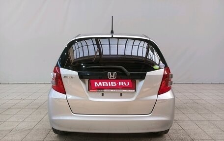 Honda Fit III, 2009 год, 659 000 рублей, 6 фотография