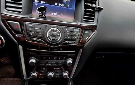 Nissan Pathfinder, 2014 год, 1 950 000 рублей, 14 фотография
