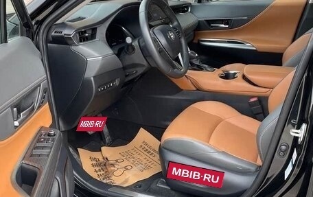 Toyota Venza, 2022 год, 3 650 000 рублей, 11 фотография