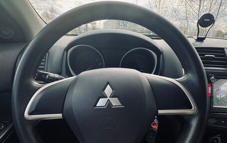 Mitsubishi ASX I рестайлинг, 2013 год, 960 000 рублей, 10 фотография