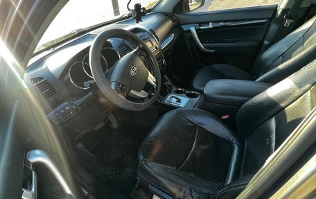 KIA Sorento II рестайлинг, 2010 год, 1 600 000 рублей, 10 фотография
