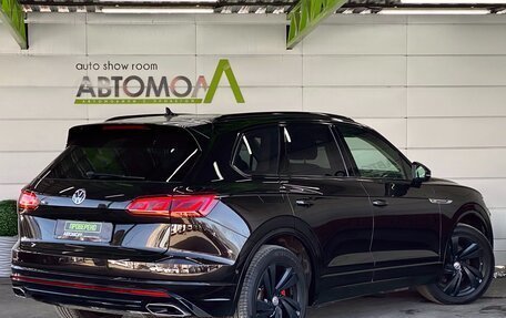 Volkswagen Touareg III, 2018 год, 4 619 000 рублей, 6 фотография