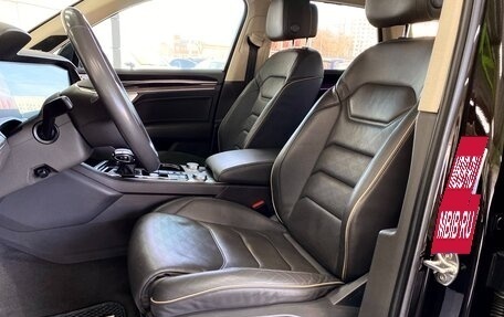 Volkswagen Touareg III, 2018 год, 4 619 000 рублей, 26 фотография