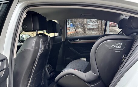 Volkswagen Passat B8 рестайлинг, 2020 год, 3 700 000 рублей, 8 фотография