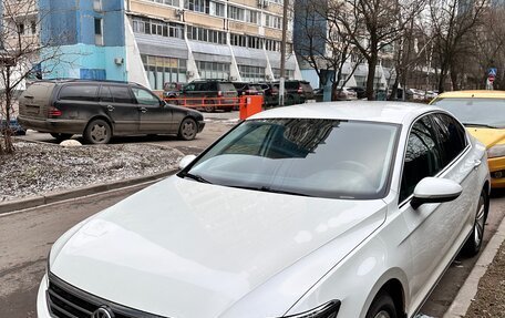 Volkswagen Passat B8 рестайлинг, 2020 год, 3 700 000 рублей, 11 фотография