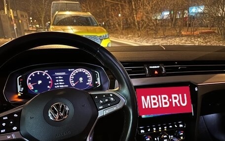 Volkswagen Passat B8 рестайлинг, 2020 год, 3 700 000 рублей, 4 фотография