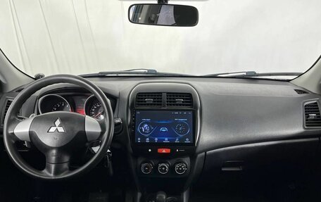 Mitsubishi ASX I рестайлинг, 2010 год, 1 000 000 рублей, 11 фотография