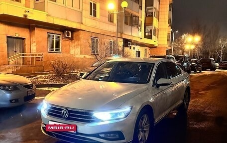Volkswagen Passat B8 рестайлинг, 2020 год, 3 700 000 рублей, 19 фотография