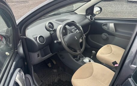 Peugeot 107 I рестайлинг, 2007 год, 329 700 рублей, 9 фотография