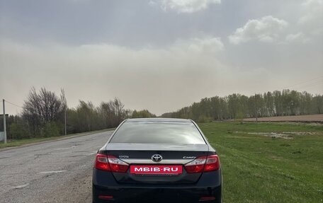 Toyota Camry, 2012 год, 2 000 000 рублей, 3 фотография