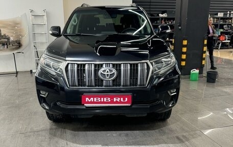Toyota Land Cruiser Prado 150 рестайлинг 2, 2019 год, 4 900 000 рублей, 4 фотография