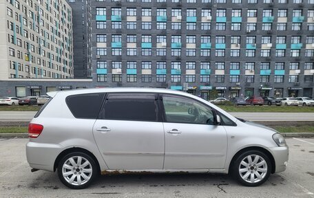Toyota Ist II, 2003 год, 800 000 рублей, 2 фотография