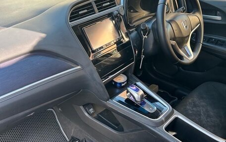 Honda Shuttle II, 2017 год, 1 200 000 рублей, 7 фотография