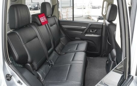Mitsubishi Pajero IV, 2014 год, 2 599 000 рублей, 7 фотография
