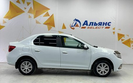Renault Logan II, 2018 год, 710 000 рублей, 2 фотография
