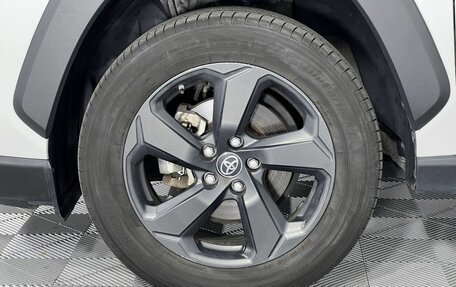 Toyota RAV4, 2022 год, 3 510 000 рублей, 10 фотография