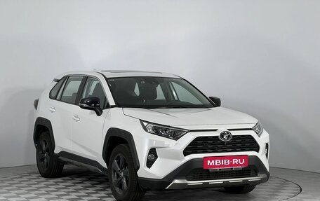 Toyota RAV4, 2022 год, 3 510 000 рублей, 3 фотография