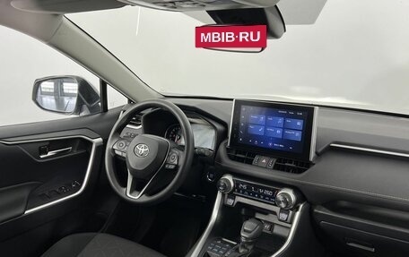 Toyota RAV4, 2022 год, 3 510 000 рублей, 14 фотография