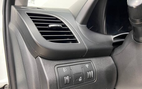 Hyundai Solaris II рестайлинг, 2013 год, 899 000 рублей, 20 фотография