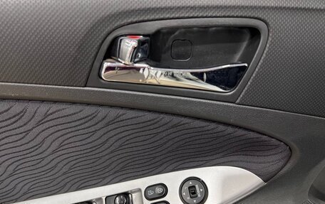 Hyundai Solaris II рестайлинг, 2013 год, 899 000 рублей, 18 фотография