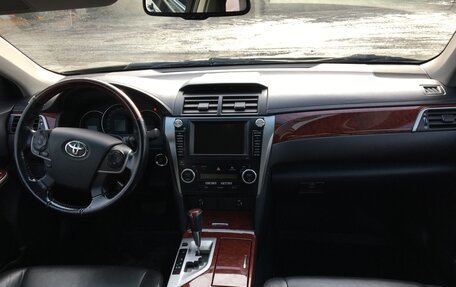 Toyota Camry, 2011 год, 1 850 000 рублей, 4 фотография