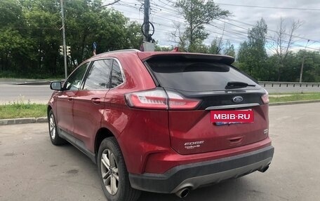 Ford Edge II рестайлинг, 2019 год, 1 850 000 рублей, 4 фотография