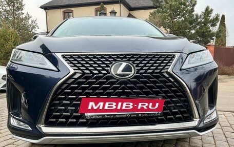 Lexus RX IV рестайлинг, 2020 год, 4 700 000 рублей, 3 фотография