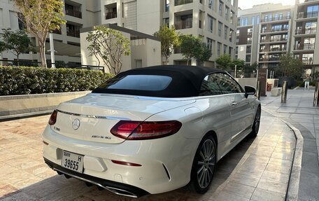 Mercedes-Benz C-Класс, 2019 год, 3 600 000 рублей, 5 фотография