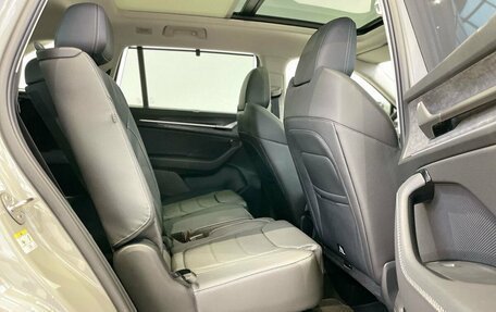 Skoda Kodiaq, 2025 год, 6 100 000 рублей, 11 фотография